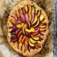 Galette z nektarynkami według @rozkoszny