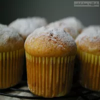 Babeczki bananowe z orzechami