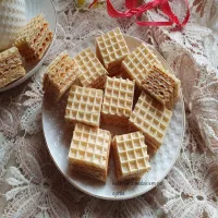 Wafle z masą kajmakową