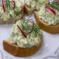 Pasta z Brokuła i Jajek