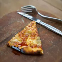 Kawałek pizzy – ile ma kalorii?