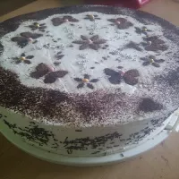 Leśny tort urodzinowy