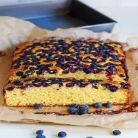 Ciasto na maślance z borówkami