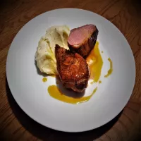 Pierś kaczki w redukcji pomarańczowej