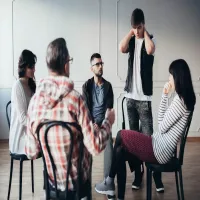 Wszywka alkoholowa: czy to skuteczna metoda leczenia uzależnienia?