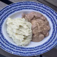 Finlandia - Nakkikastike, czyli parówki w kremowym sosie