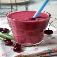 Smoothie truskawkowo-wiśniowe