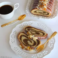 Drożdżowa Rolada Orzechowa