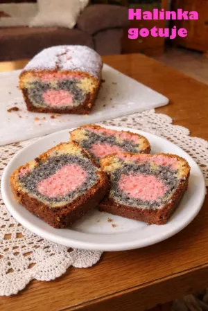 Babka Tulipan – stary przepis z zeszytu mamy. Kolorowe ciasto, które zawsze się udaje