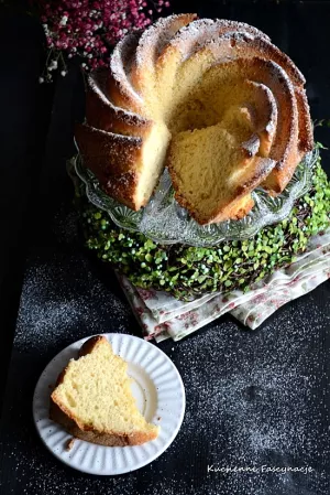 Łatwa babka majonezowa