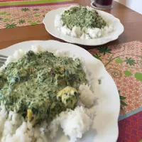 Kurczak ze szpinakiem i suszonymi pomidorami