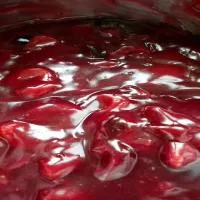 Naleśniki z frużeliną z czereśni