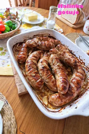 Pieczona biała kiełbasa – prosty sposób, który się sprawdza