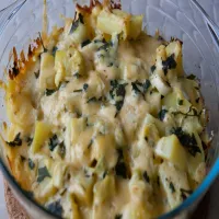 ZAPIEKANKA SEROWO - POROWO - ZIEMNIACZANA  "Poproszę o dokładkę" ;-)