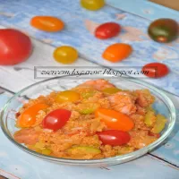 Komosa ryżowa z cukinią i pomidorami