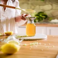 Domowy syrop z kwiatów czarnego bzu