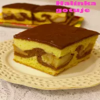 Fale Dunaju – klasyczne ciasto z kremem budyniowym i jabłkami