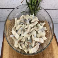 Śledzie w sosie tatarskim