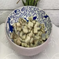 Szybka sałatka śledziowa