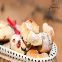 ROGALIKI Z DZIKĄ RÓŻĄ