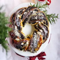 ŚWIĄTECZNY  WIENIEC  Z MAKIEM