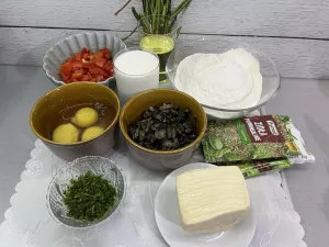 Wytrawna babka z pieczarkami i papryką