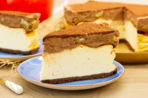 Sernik tiramisu