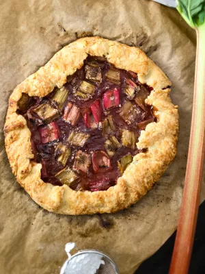Galette z rabarbarem
