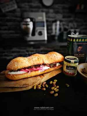 Sycylijskie panino z kurczakiem i pesto pistacjowym