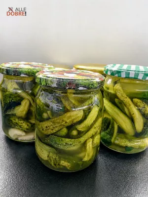Ogórki krokodylki z miodem