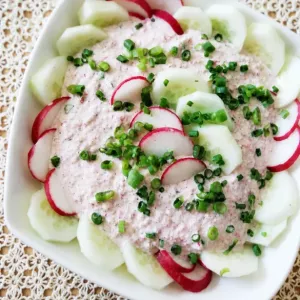 Pyszna rzodkiewka ze śmietaną