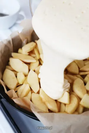 Pyszny jabłecznik w 15 minut