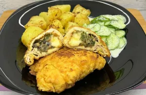 Koperty drobiowe z pieczarkami