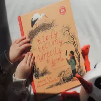 KIEDY BOCIANY WRÓCIŁY DO DOMU - ISABELLA TREE