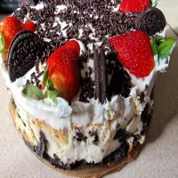 Sernik oreo z bitą śmietaną