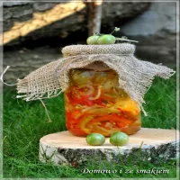 Sałatka z zielonych pomidorów