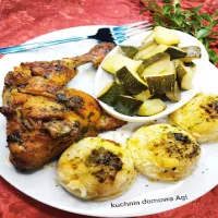 Pyszne ćwiartki kurczaka pieczone w przyprawach