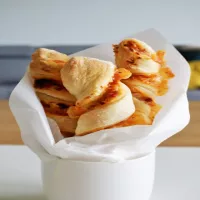 Paluchy drożdzowe - pizza twist