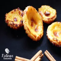 Pasteis de Nata - portugalskie ciastka.