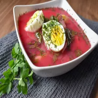 Zimowo - wiosenny barszcz z botwinki