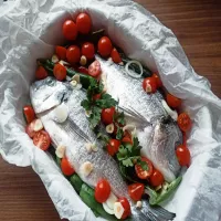 Znakomita dorada z pomidorami