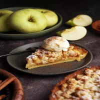 Prosta szarlotka z kruszonką