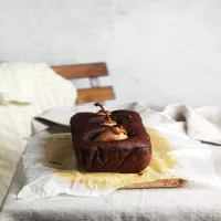 Czekoladowe ciasto z całymi gruszkami FIT