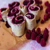 bezglutenowe & wegańskie drożdżówki z malinami