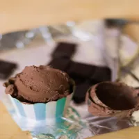 wegańskie lody kokosowo-czekoladowe z koniakiem