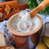 Smalec ze skwarkami i majerankiem