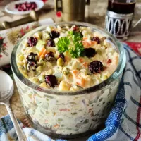 Sałatka jarzynowa z żurawiną w sosie curry