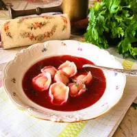 Barszcz czerwony do uszek lub pierożków