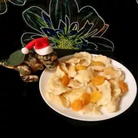 Pierogi z suszoną morelą