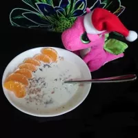 Owsianka z makiem i mandarynkami